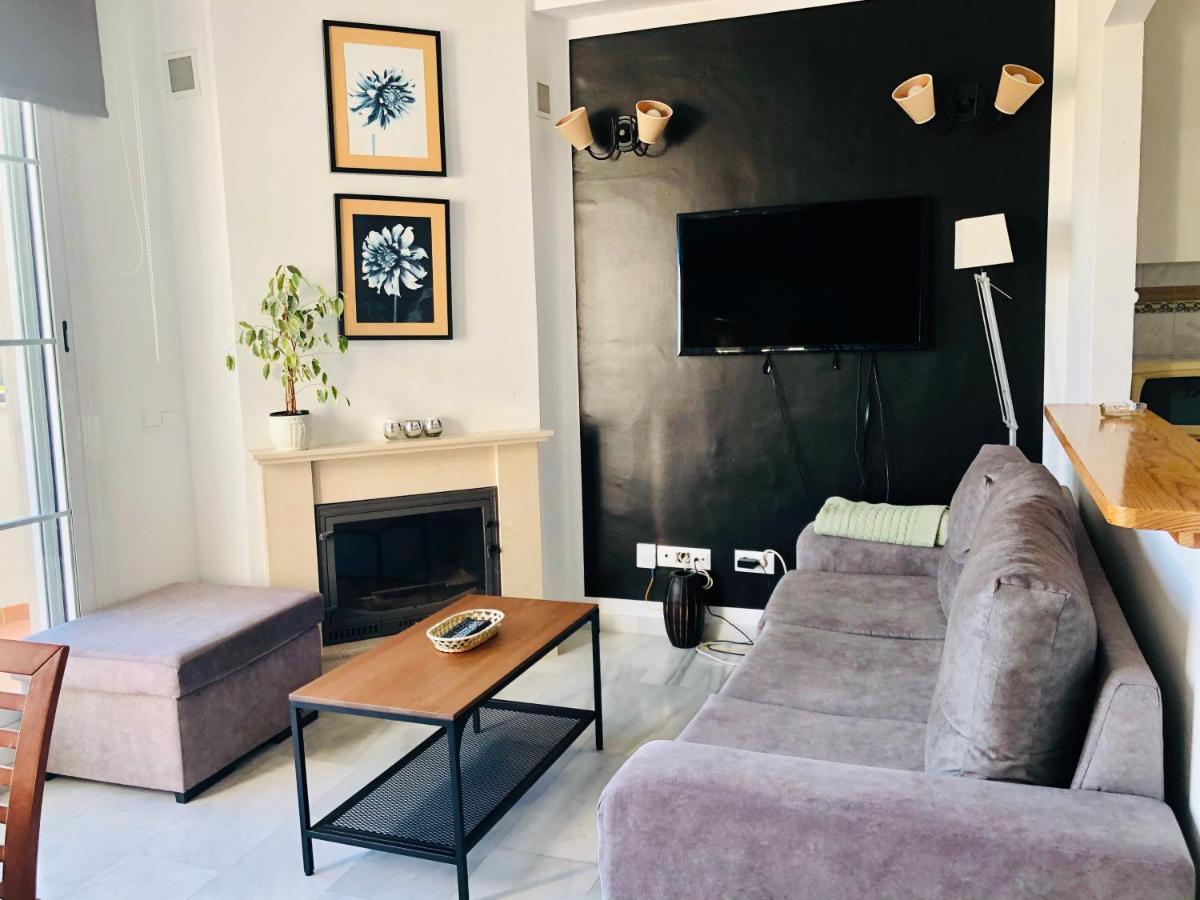 Duplex Cortijo Chico Mijas, Piscina, Garaje, Wifi Appartamento